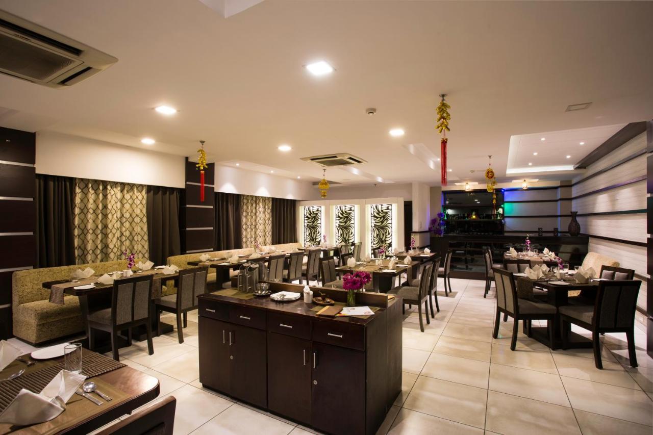 Hotel Central Park Siliguri Esterno foto