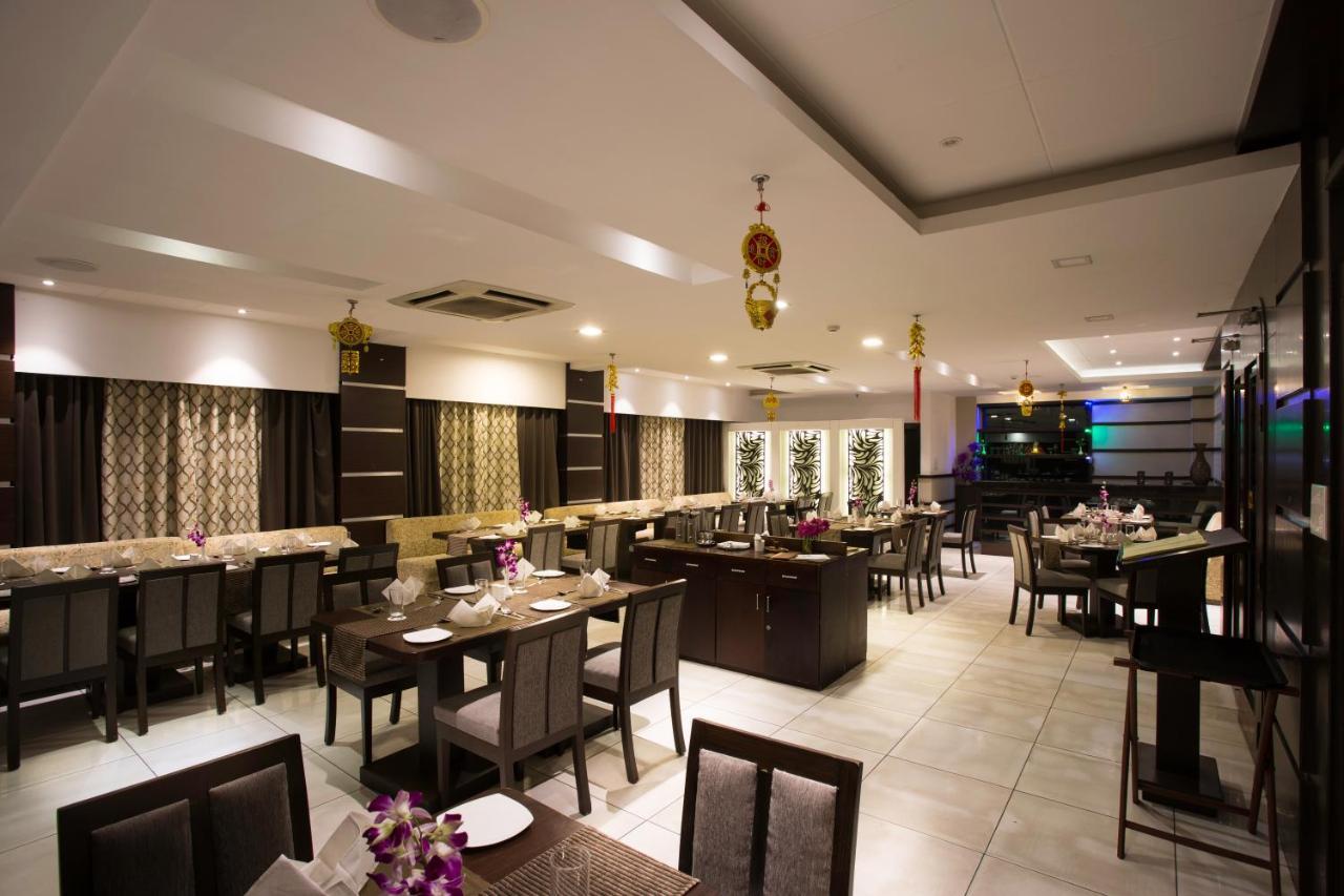 Hotel Central Park Siliguri Esterno foto