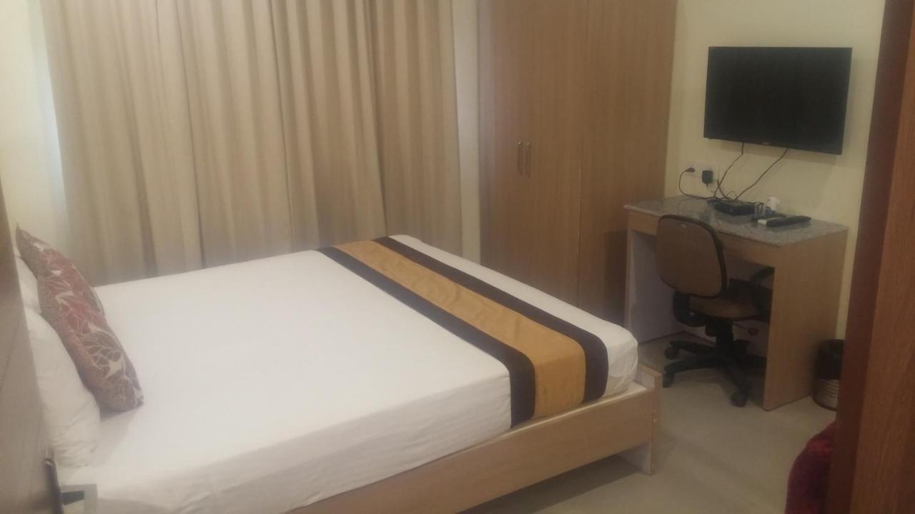 Hotel Central Park Siliguri Esterno foto